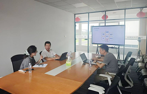 Expertos técnicos y líderes empresariales de Corea del Sur completan una auditoría estratégica de alto perfil de las instalaciones de lubricantes de Wanxiang